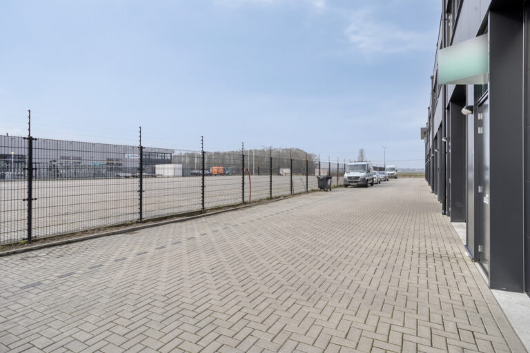 Oud Gastel – Neon 9l – Foto 15