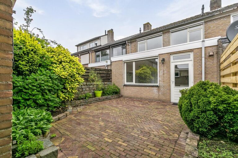 Roosendaal – Van Goghlaan 248 – Foto 23