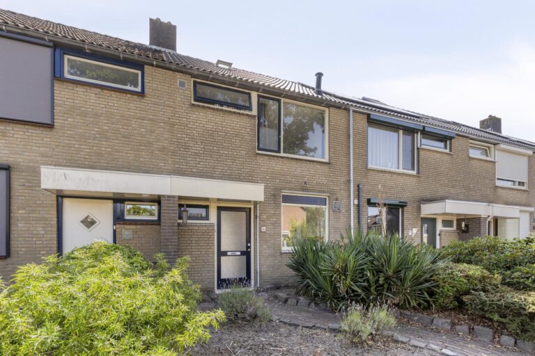 Roosendaal – Amarildijk 96 – Hoofdfoto