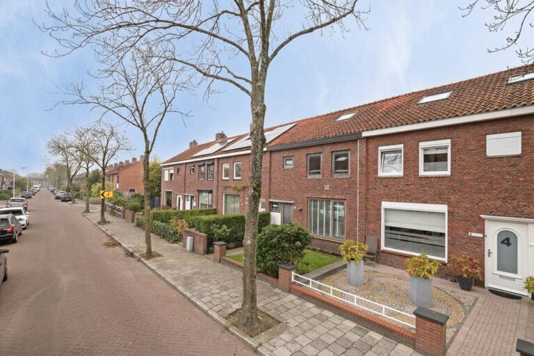 Roosendaal – Begoniastraat 6 – Foto 29